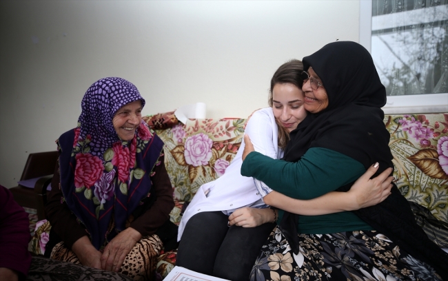 Dört elti 70'inden sonra okuryazar oldu